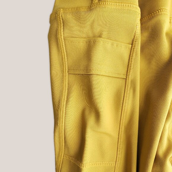 NWT LegEnd Flap Pocket Capri Leggings in Mustard Yellow | Athletic Athleisure - Picture 2 of 6